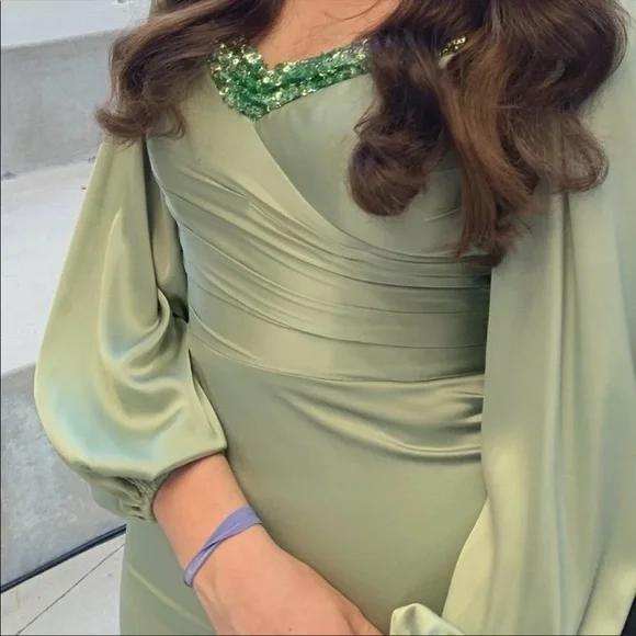green dress hairstyles Long-Sleeved Fitted Corset Dress Black / US 16 main image 0